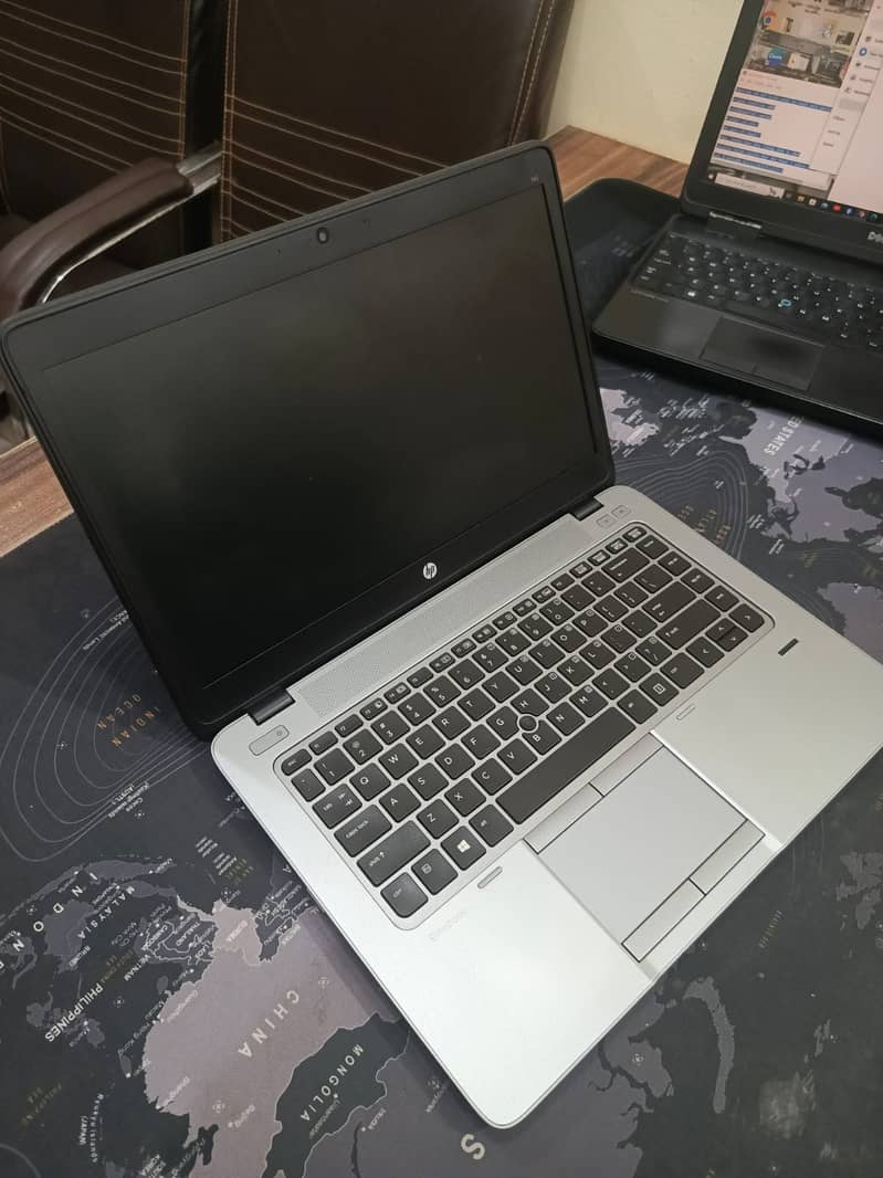 HP Elitebook 745 G2 Quad Core AMD A10 PRO-7350 8GB/500GB 1GB AMD R7 1