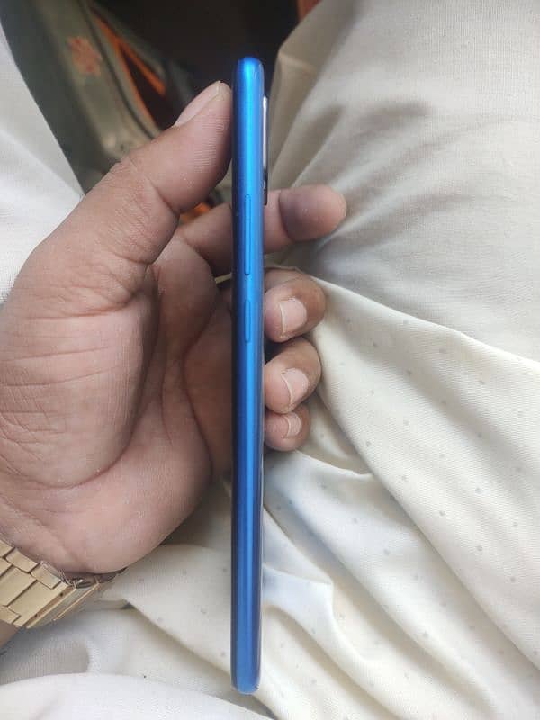 Oppo a16 mobile 10.10 condition all oky only moble 2