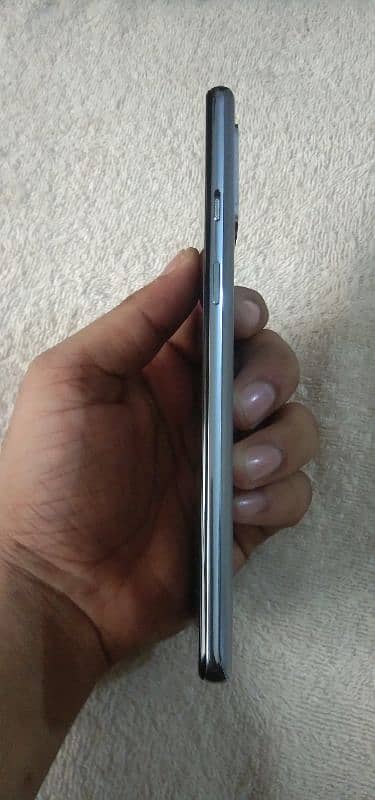 One Plus 8T (12/256) 10/10 Condition 7