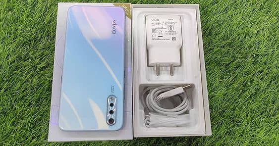 Vivo s1 / 8 256GB / Complete Box 2