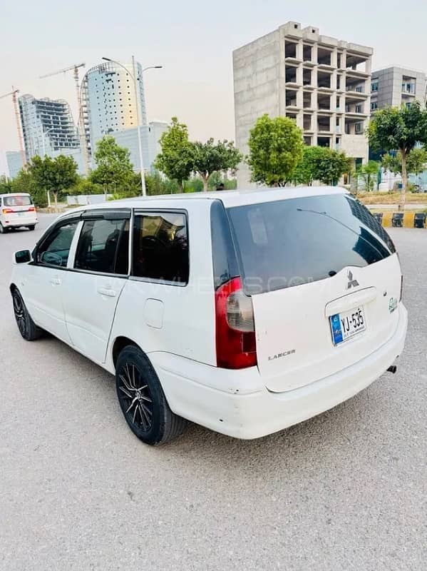 Mitsubishi Lancer wagon 2013 1