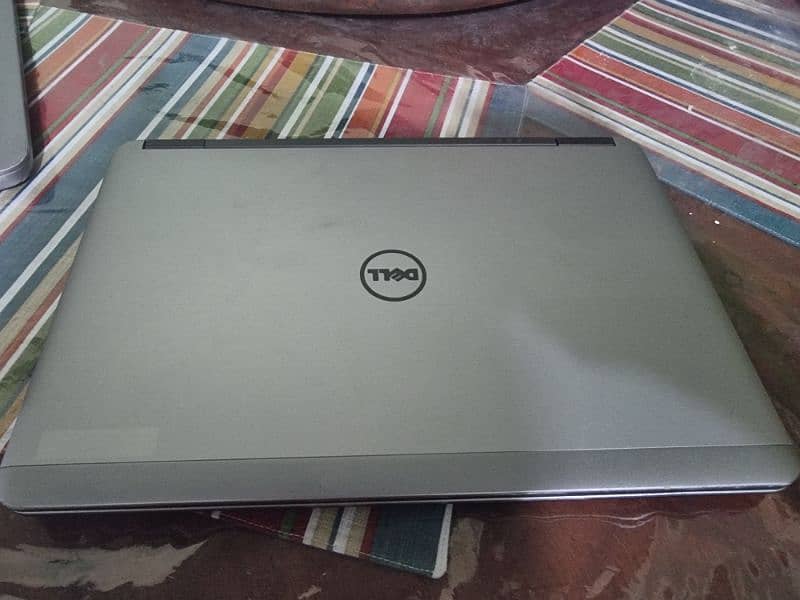 Dell Latitude E7240 256GB SSD 4GB Ram Light weight 6