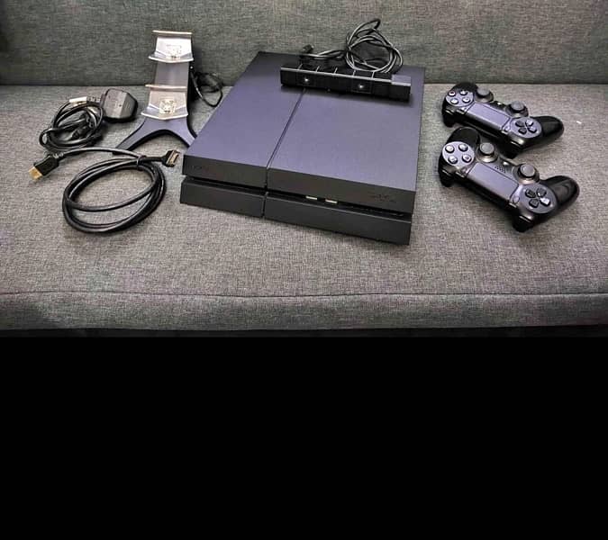 ps4 plus camera for dance games two original controllers and charger 0