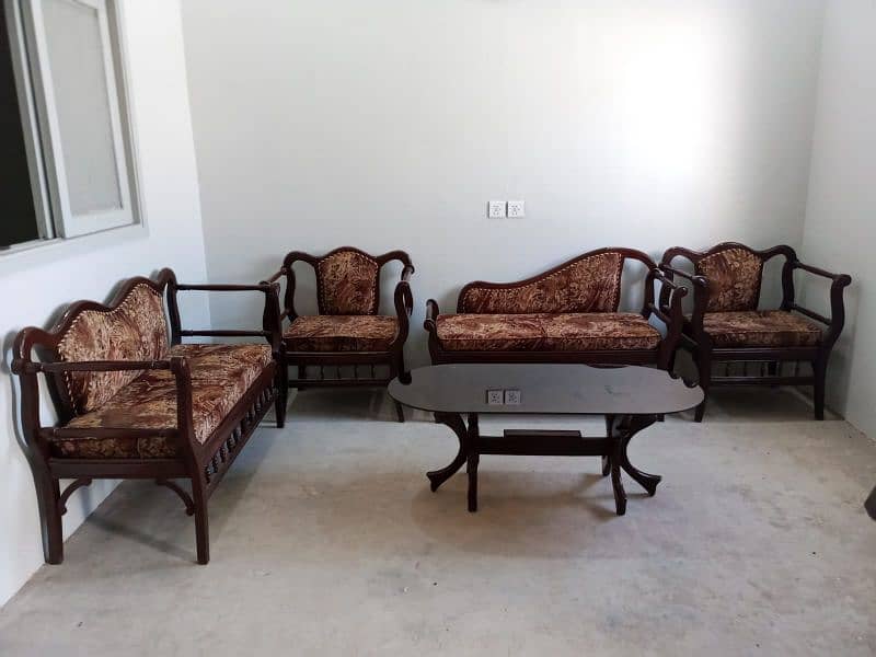 argent sell. sofa set with seaty and center table 3