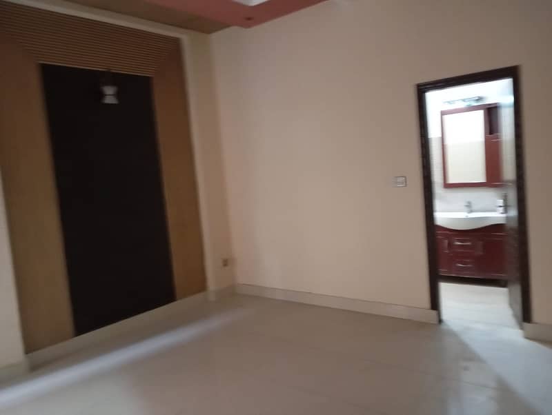 05 MARLA TILE FLOOR HOUSE FAMILY + SILENT OFFICE RENT IN JOHAR TOWN LAHORE 0