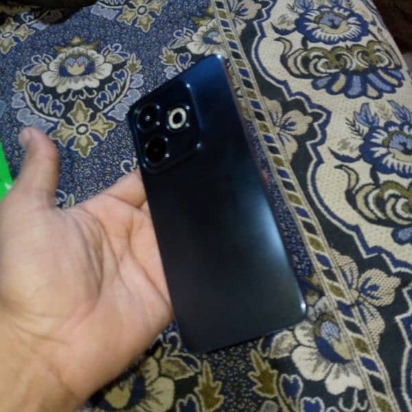 INFINIX HOT 40i 8+8GB 128 GB 3