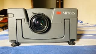 Projector for sale (3M MP8625) 100% OK no Fault