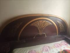 bed with matres Price 10000 without matres 5000