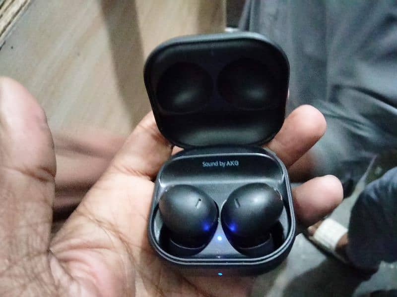 Samsung earbuds 0