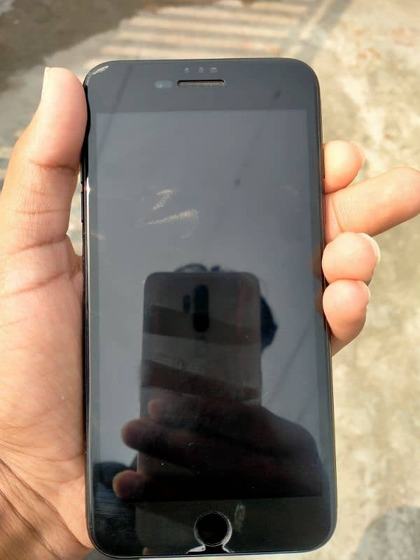 iphone 7 plus 10/10 condition non pta battery original, health 80% 1