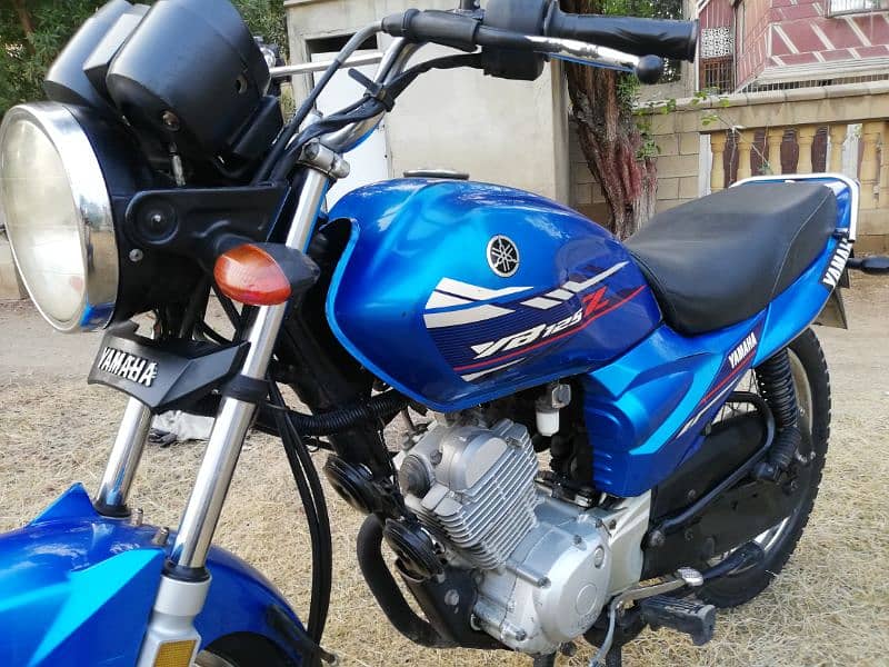 Electric blue Beauty Yamaha yb 125z model 2020 October urgent sale ybz 5