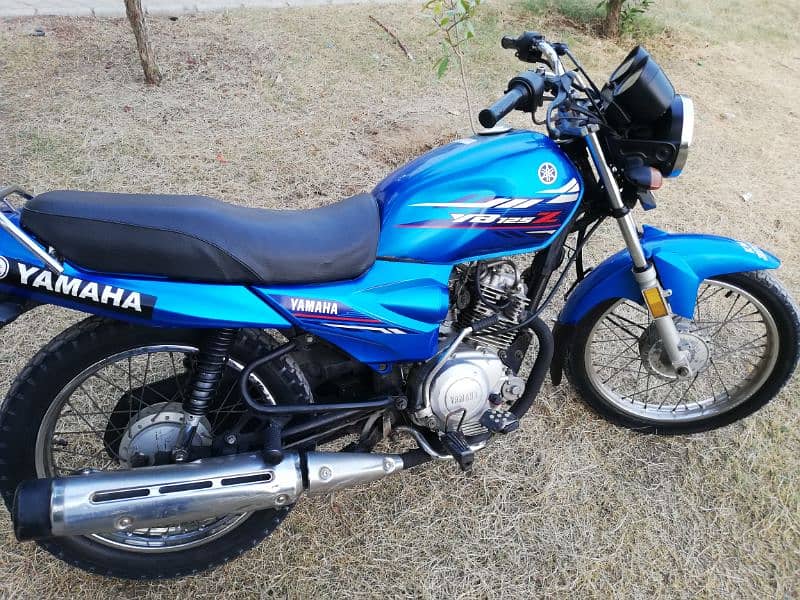 Electric blue Beauty Yamaha yb 125z model 2020 October urgent sale ybz 14