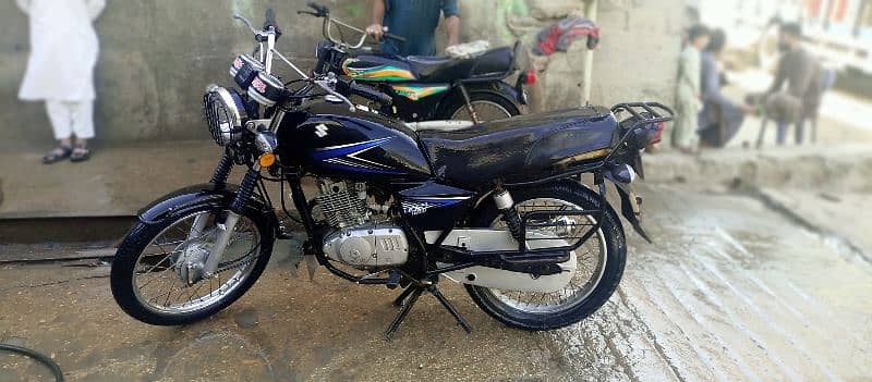 Suzuki GS 150 For Sell 12