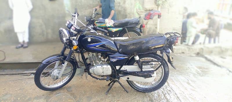 Suzuki GS 150 For Sell 13