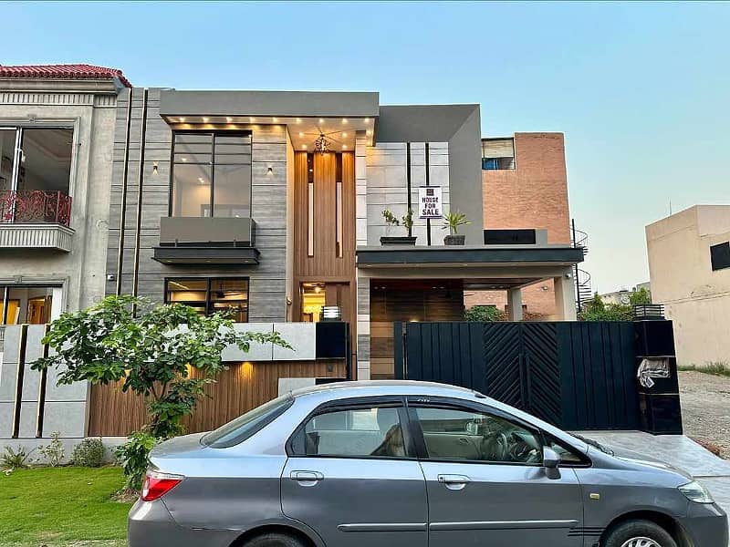 Ten (10) Marla Ultra Modern Design House for Sale in DHA Phase 5 Lahore 11