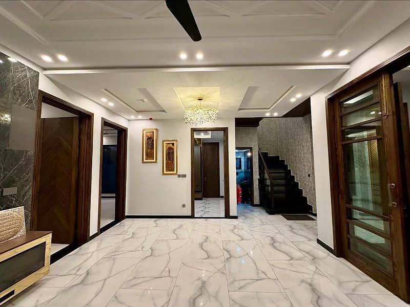 Ten (10) Marla Ultra Modern Design House for Sale in DHA Phase 5 Lahore 14