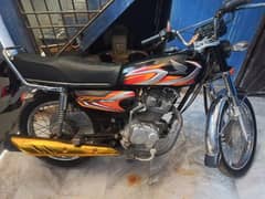 honda 125 2022 black color karachi number