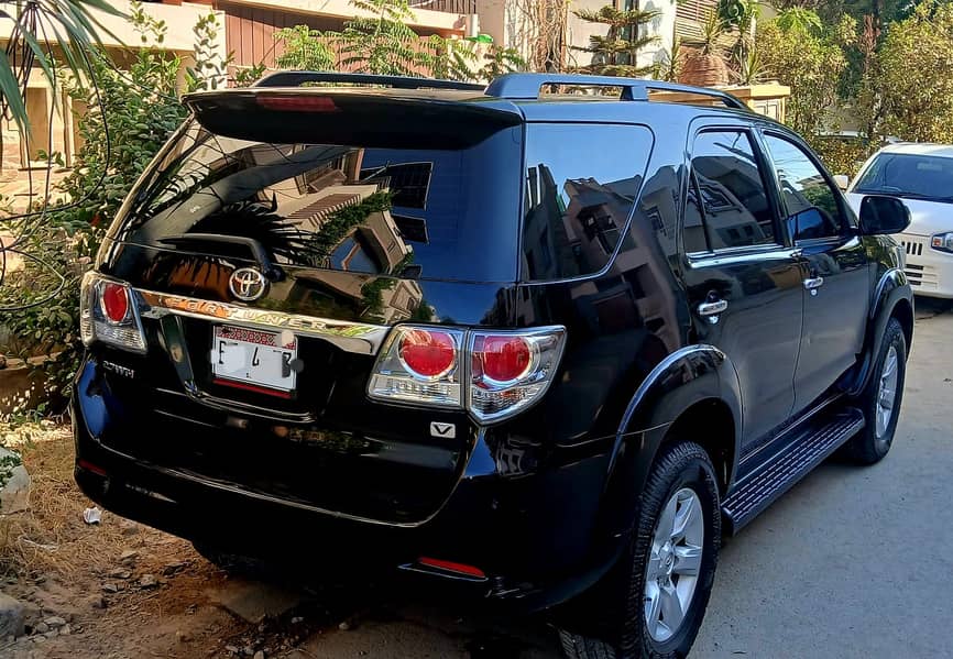 Toyota Fortuner 2.7 VVTi 2014 5