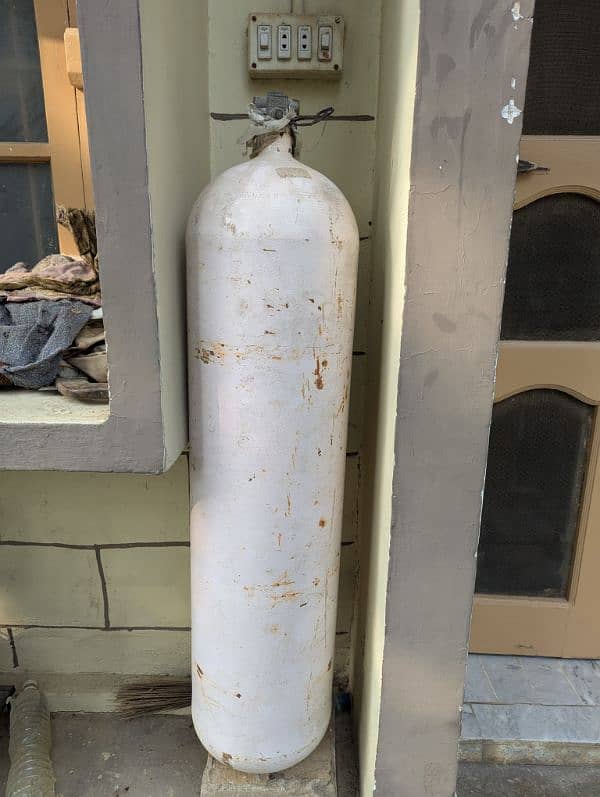 CNG cylinder 55kg with frame and kit 1