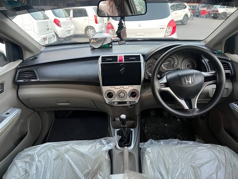 Honda City Aspire 2017 Manual, Immaculate Condition 12