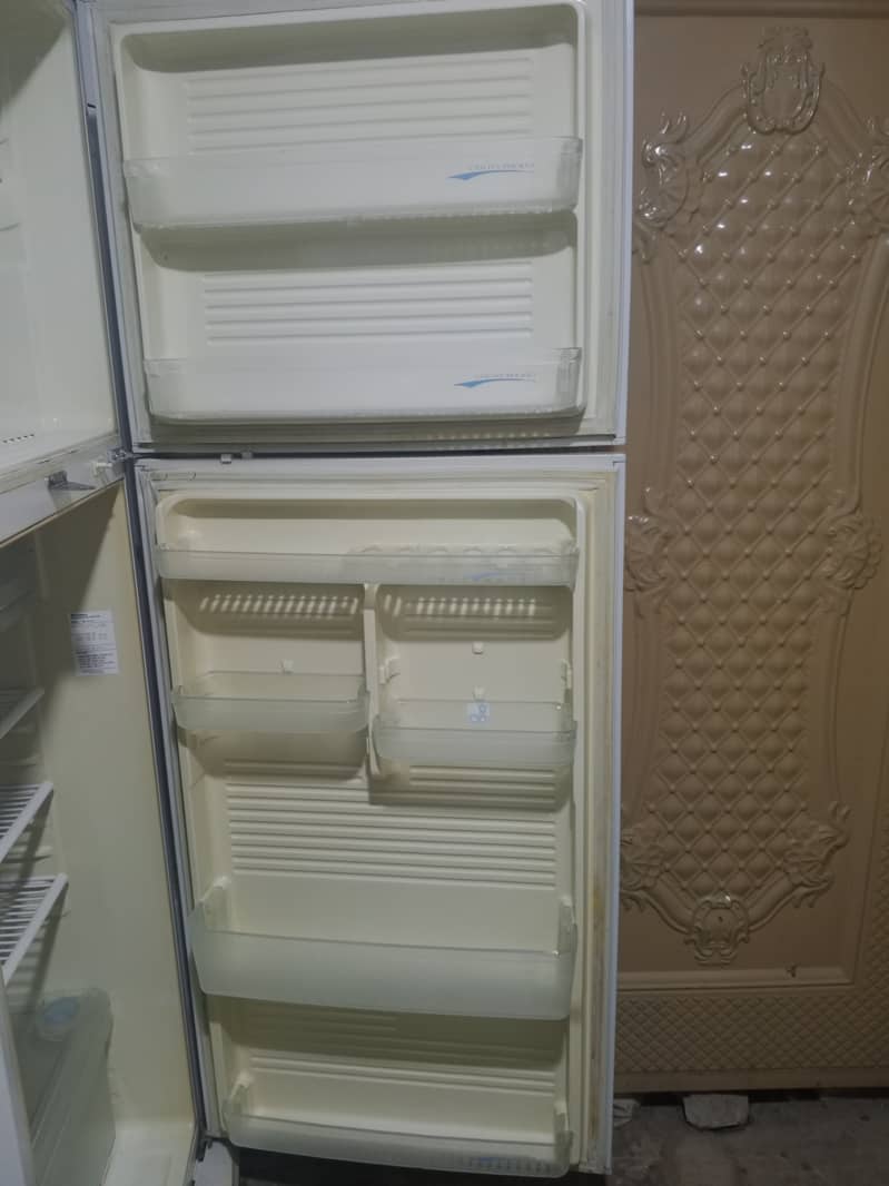 Dawlance refrigerator 2