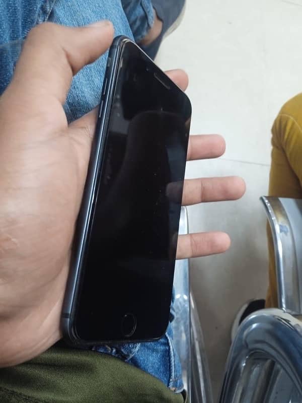 iPhone 7 Plus PTA 3