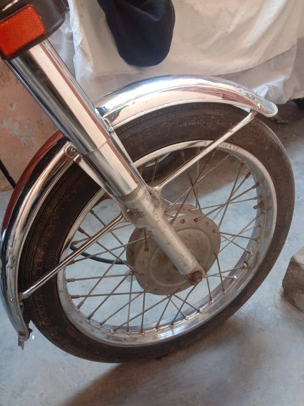 Honda cg 125 Karachi num 3