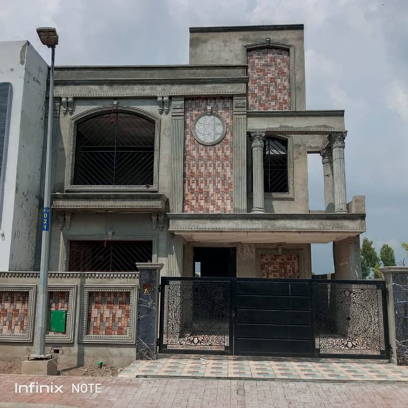 8 Marla Double Story House For sale in Bahria Orchard Ph 3 9