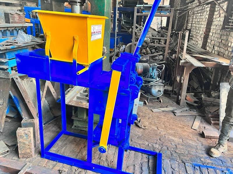 Manual mud block making machine, Manual clay bricks making machine 3