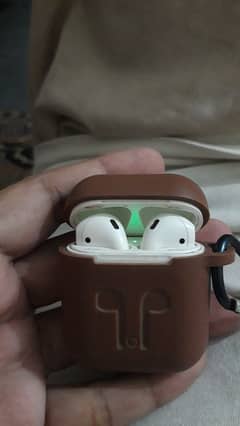 Apple Airbuds