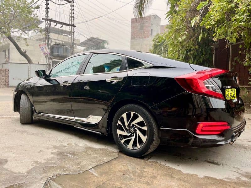 Honda Civic Oriel 2016 1