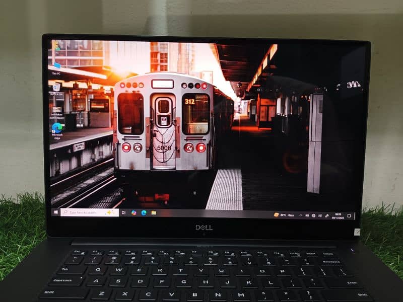 Dell Precision 5530 _ i9 (HK) 1