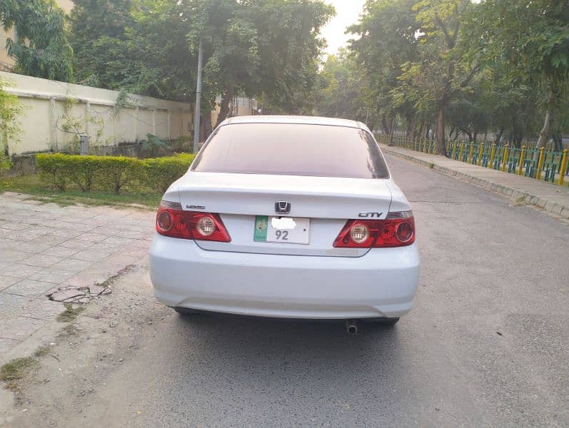 Honda City IDSI 2006 3