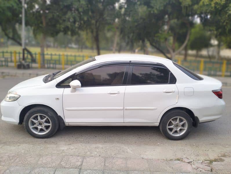 Honda City IDSI 2006 5