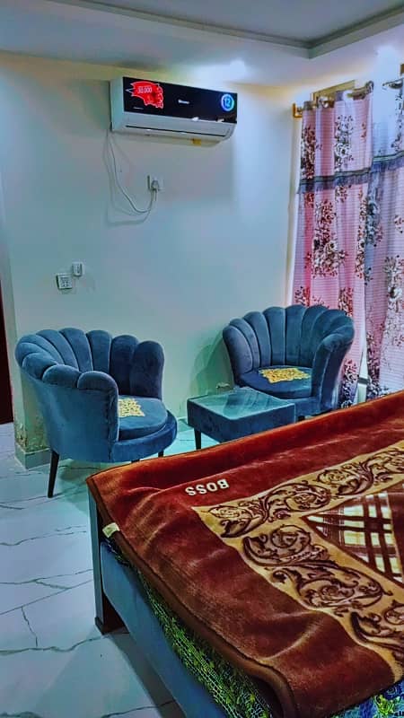 Full Furnished Apartment For Sale Invester Rate Bahria Enclave 6