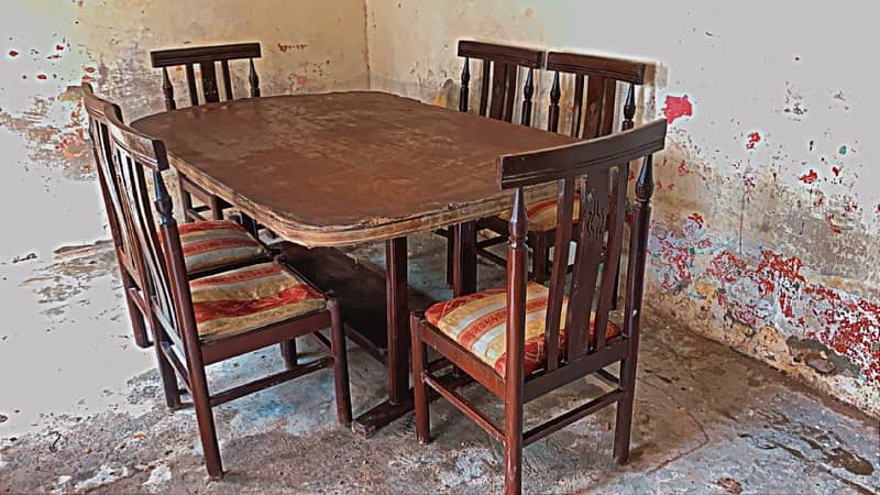 Pure Wood Dining Table Set Of 6 . 2