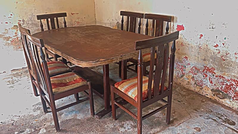 Pure Wood Dining Table Set Of 6 . 3