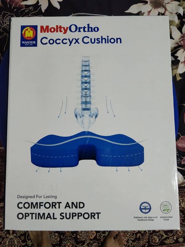 Master Molty Ortho Coccyx Cushion 3