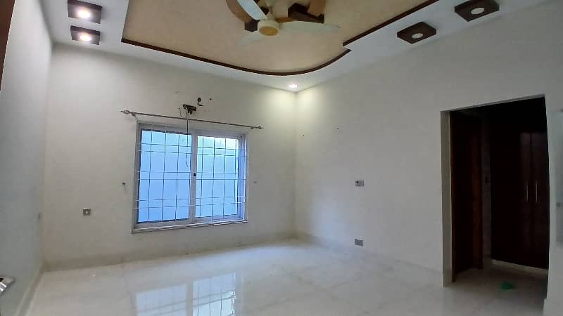 1.5 Kanal Upper Portion Wapda Town Phase 2 Multan For Rent 2