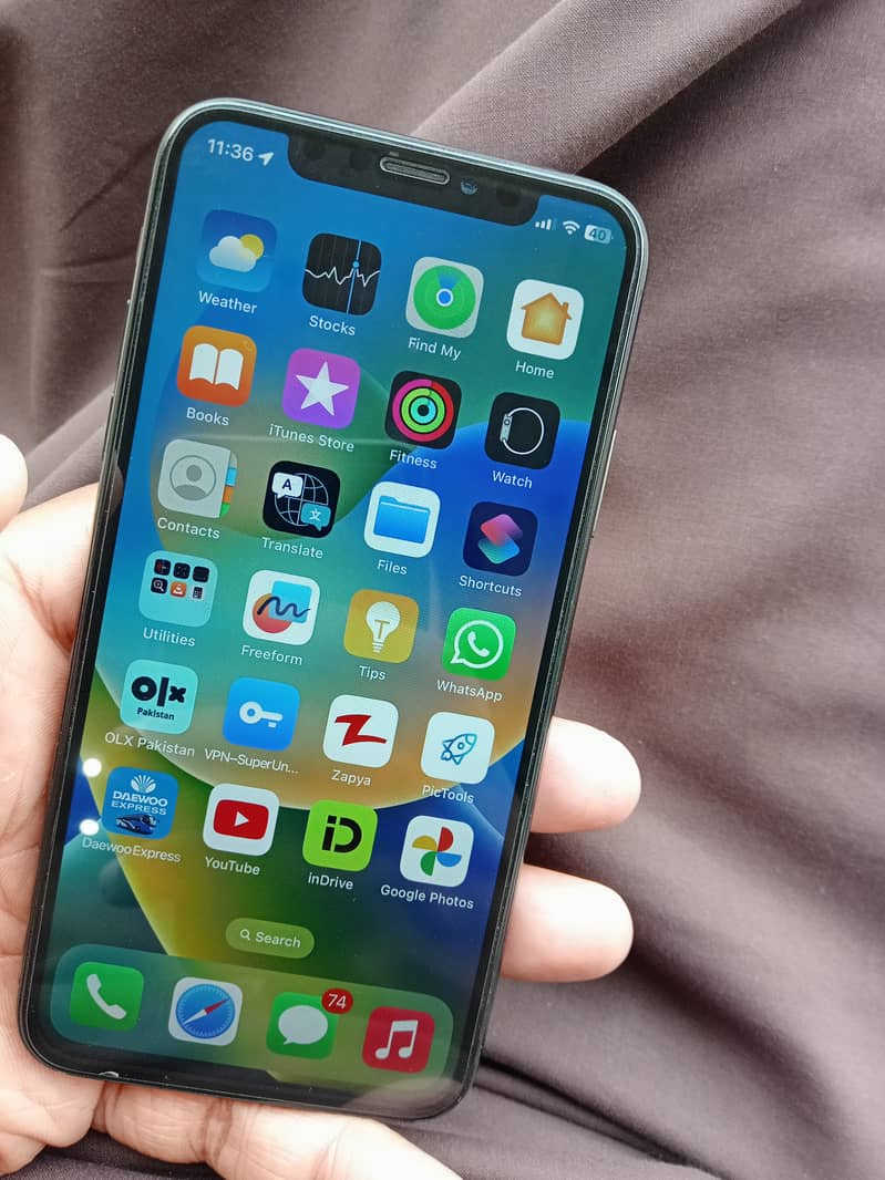 IPHONE X 64GB PTA APPROVED 7