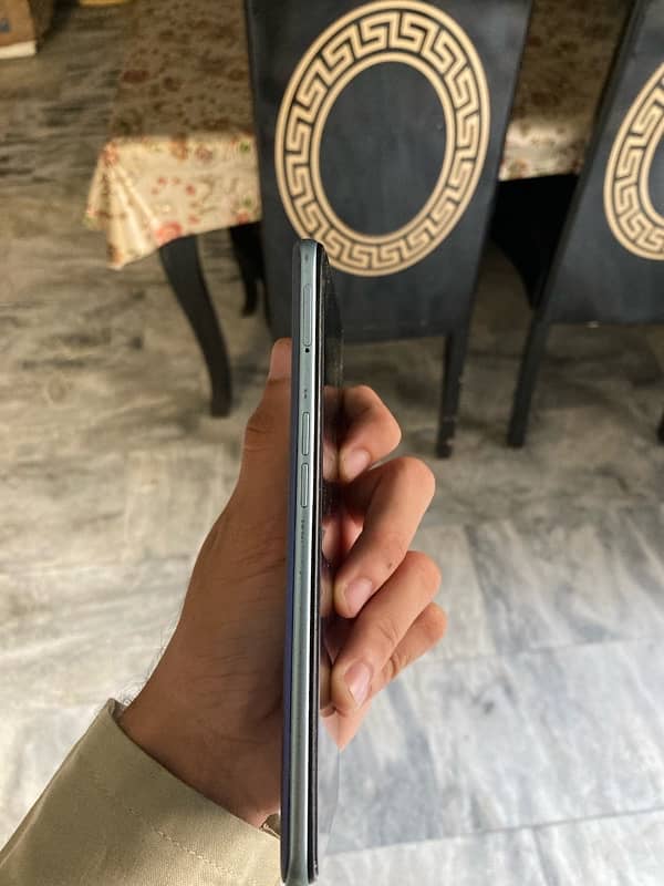 Oppo A96 4