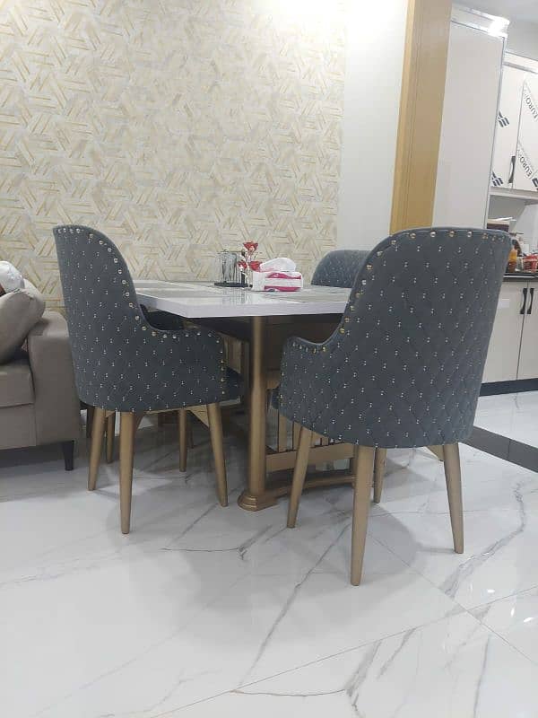 6 chair dining table for sale 0