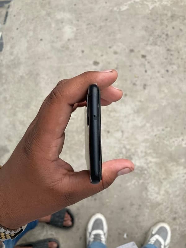 Google Pixel 4xl 6/128 with box accessories 1