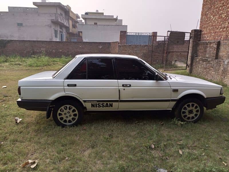 Nissan Sunny 1986 1