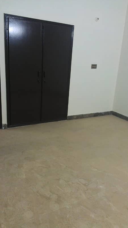 independent 60yards house for rent in johar 18