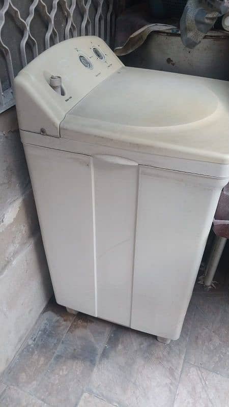 Washing machine is for sale used 1