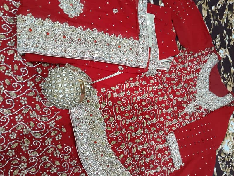 Ladies Formal | Wedding Dresses For Sale (DEMANDING ARTICLE) 7