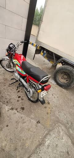 Honda 70 New condition for sale