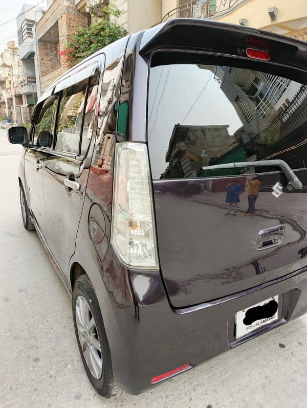 Suzuki Wagon R 2013 Full Option. Total Orignal. 4