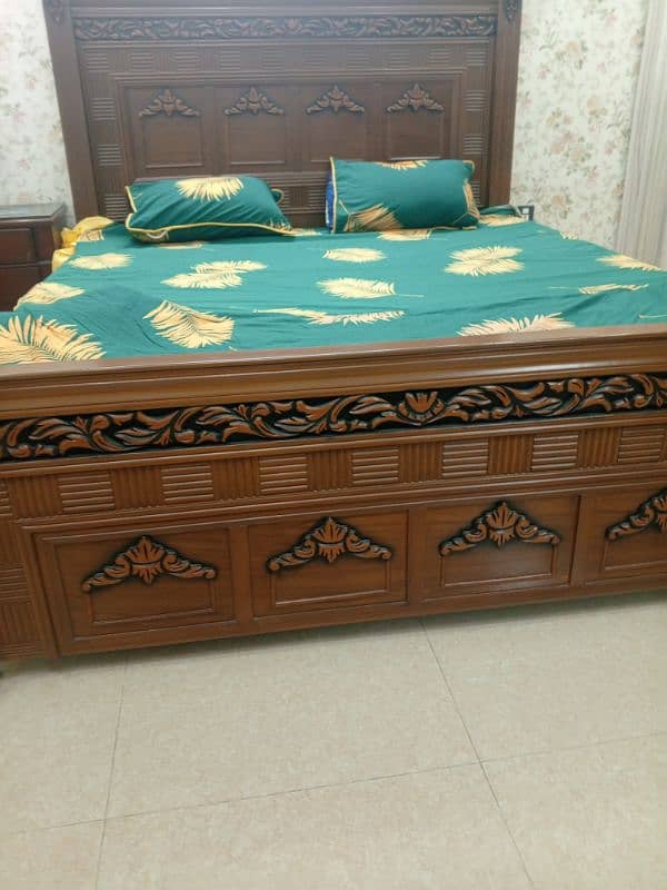 without using a only  king size wooden bed 7